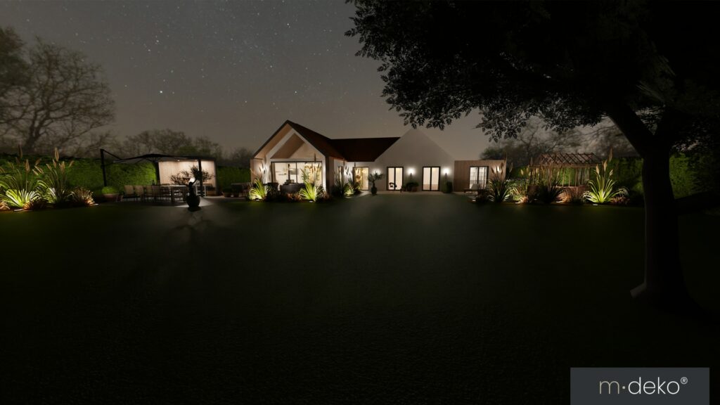 Maison contemporaine avec éclairage d’aménagement extérieur, jardin et terrasse de nuit